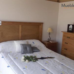 Dormitorio Barnizado Recto