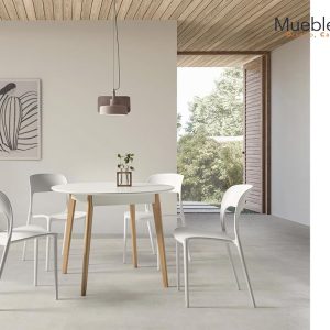 Mesa Amaya y silla Roma